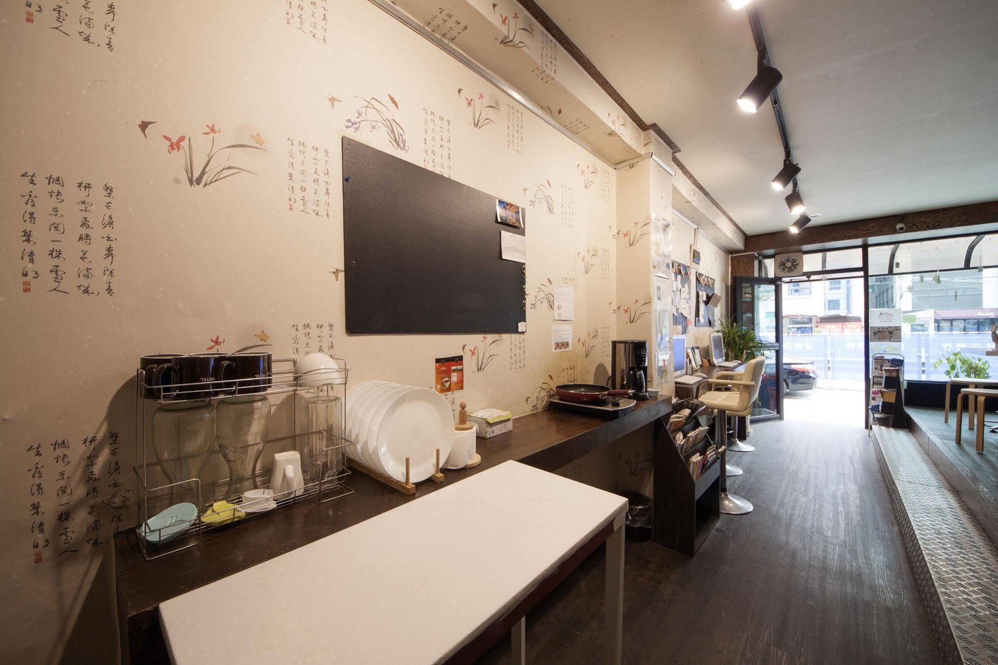 K-Guesthouse Sinchon 2 Seoul Ngoại thất bức ảnh