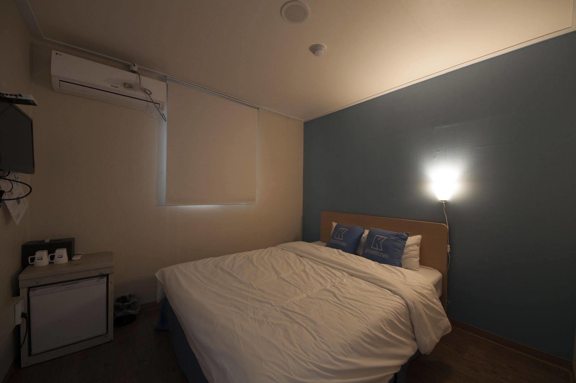 K-Guesthouse Sinchon 2 Seoul Ngoại thất bức ảnh